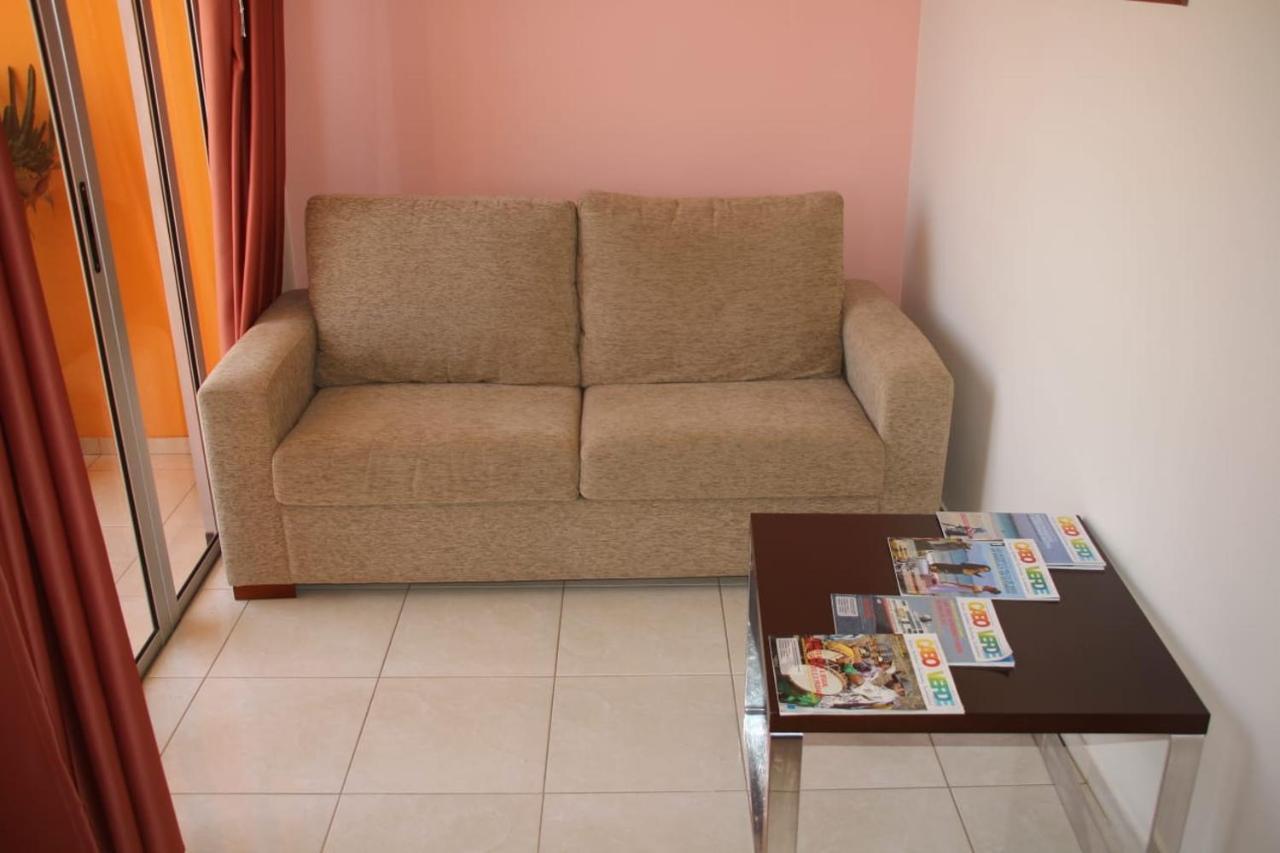 Restaurante Residencial Nova Cidade Porto Novo Buitenkant foto